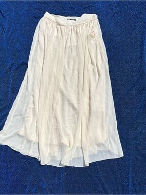 Zara Cream Maxi Pleated Skirt